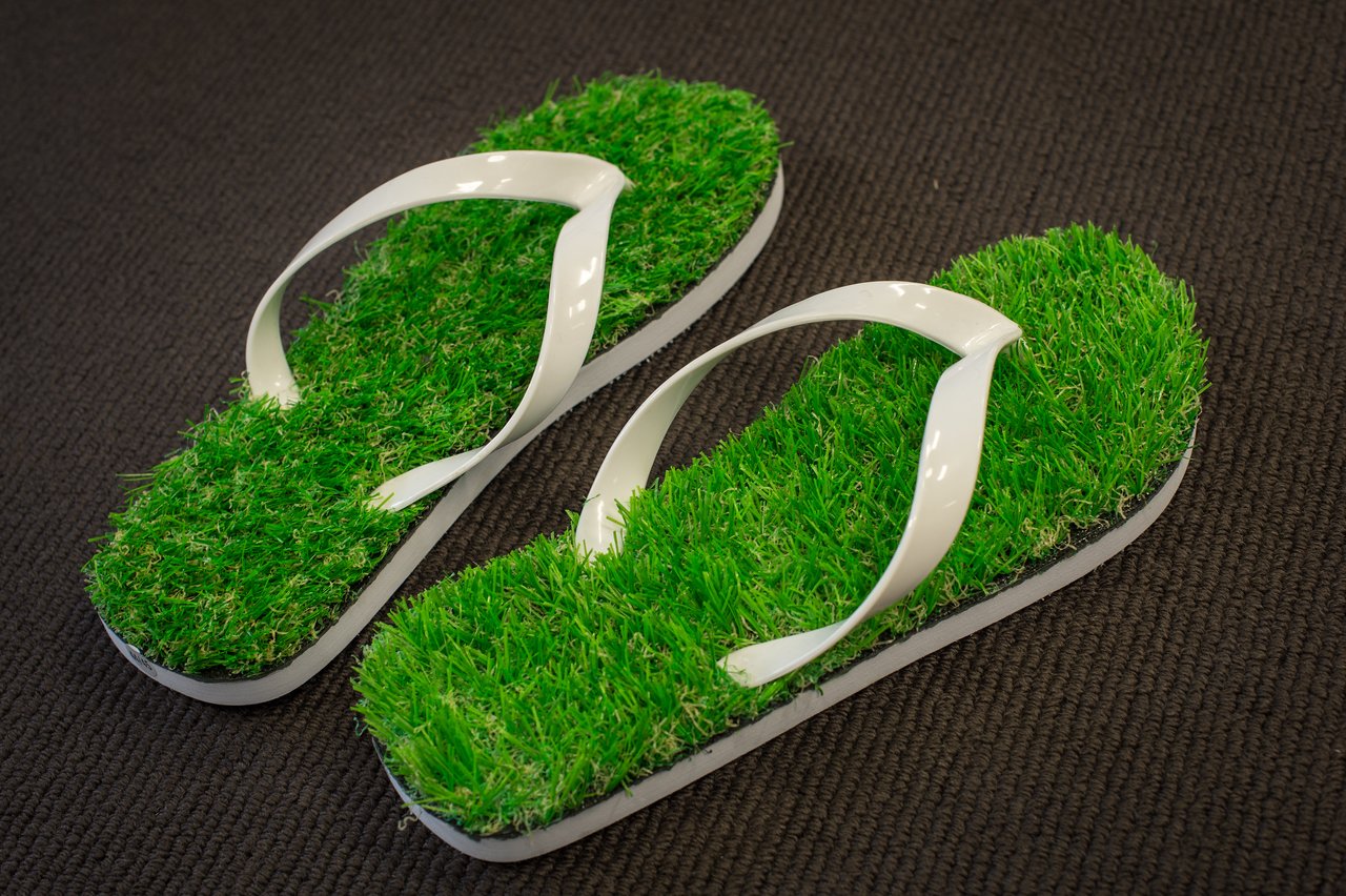 Flip flops with grass