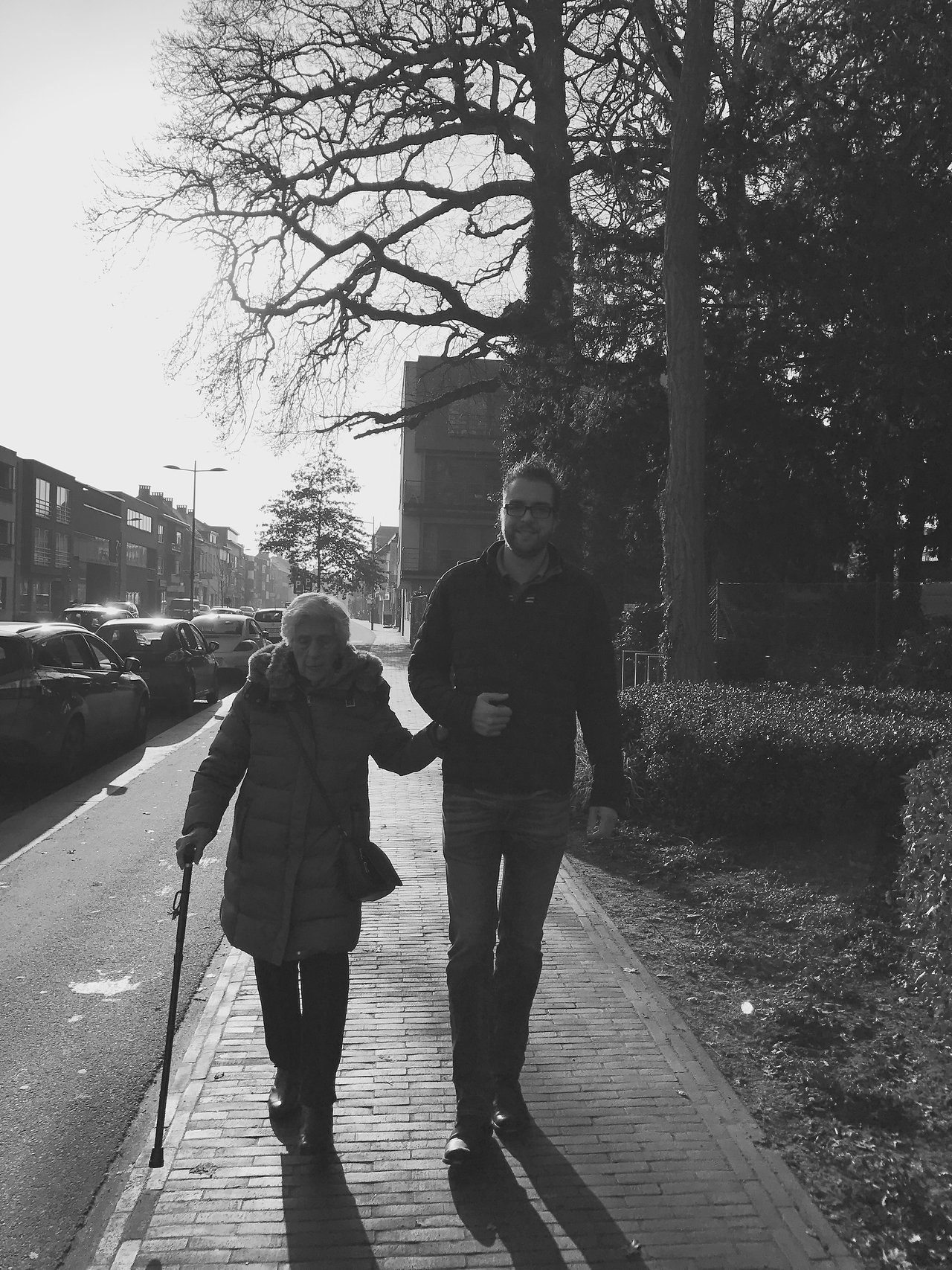 Dries walking with oma koek