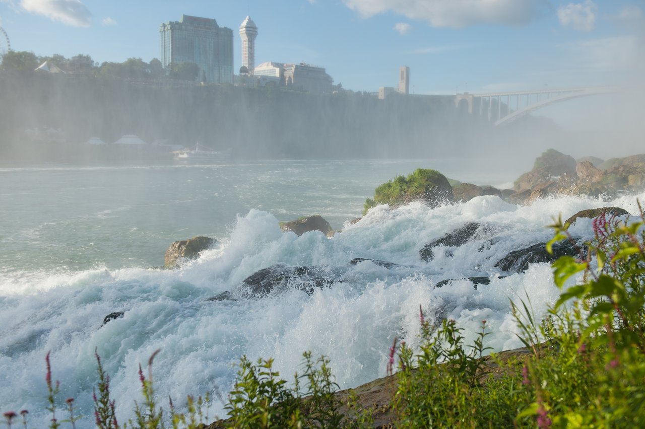 Niagara falls cave of the winds