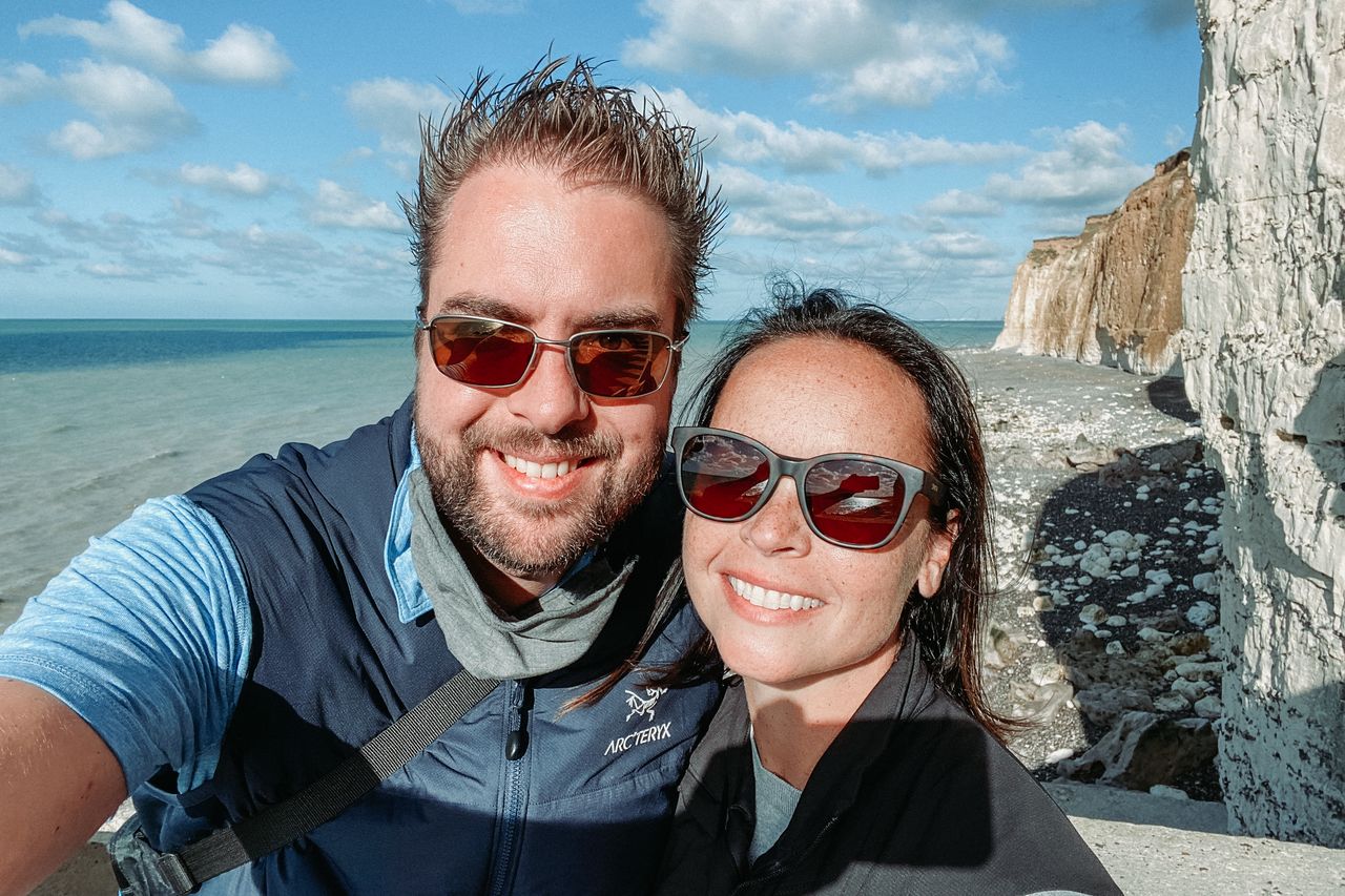 Selfie with cliffs in the background